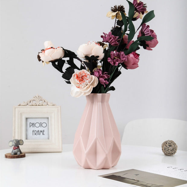 Plastic Decoration Flower Vase